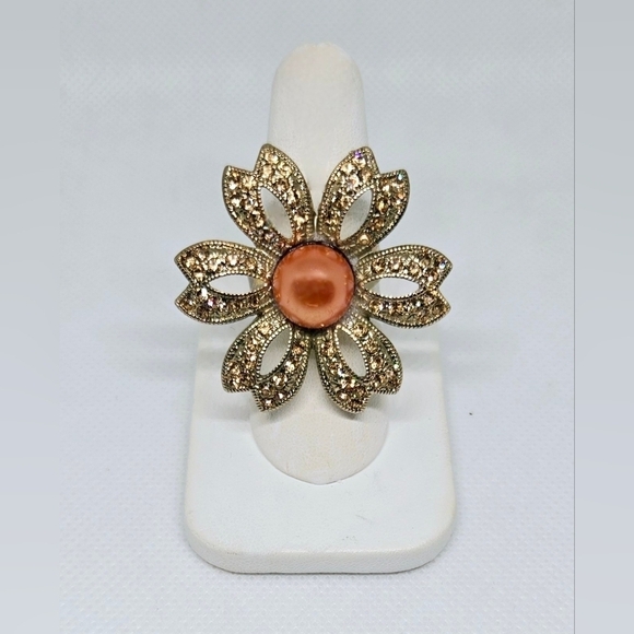 Elegant Oversized Gold and Orange Floral Ring - Picture 3 of 6